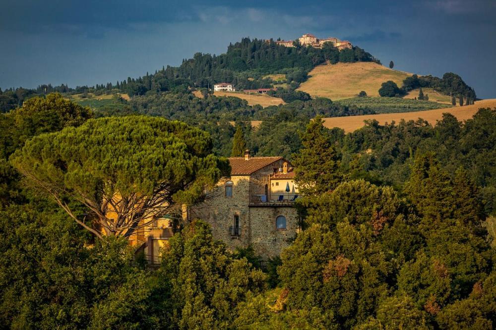 Agriturismo Alle Rose Volterra Exterior photo