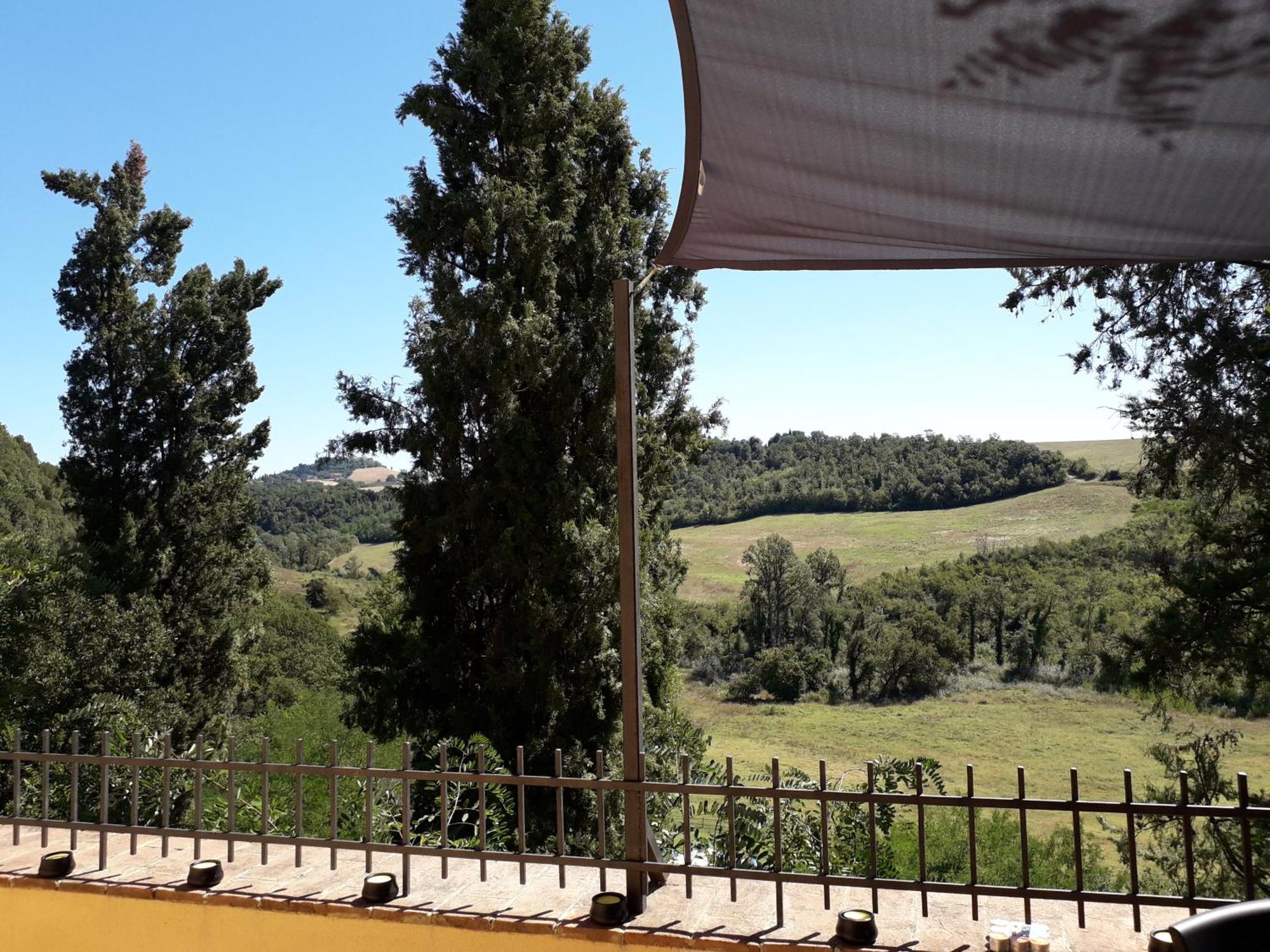 Agriturismo Alle Rose Volterra Exterior photo
